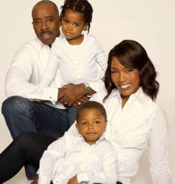 Childhood picture of Slater Vance with his parents Courtney B. Vance and Angela Bassett his twin sister Bronwyn.